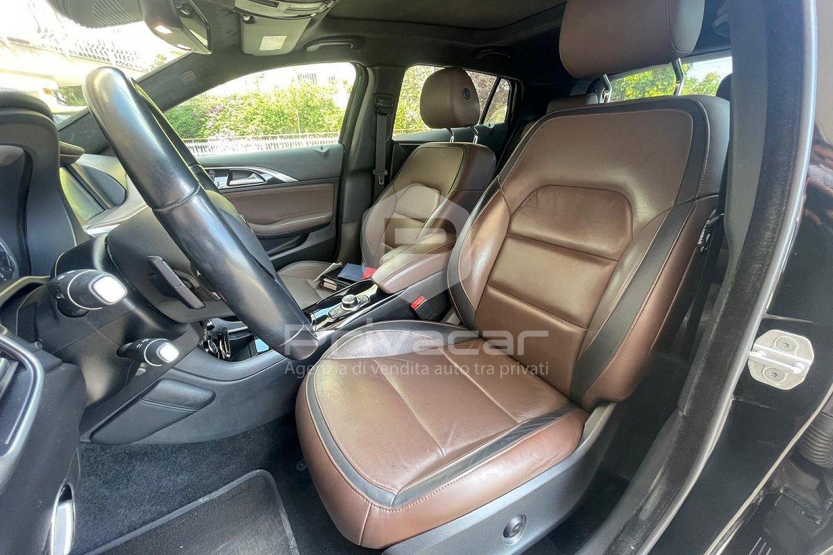 INFINITI QX30 2.2 diesel DCT AWD Premium Tech