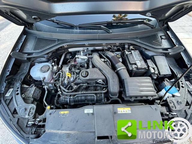 VOLKSWAGEN T-Roc 1.5 TSI Style - P R E N O T A T A