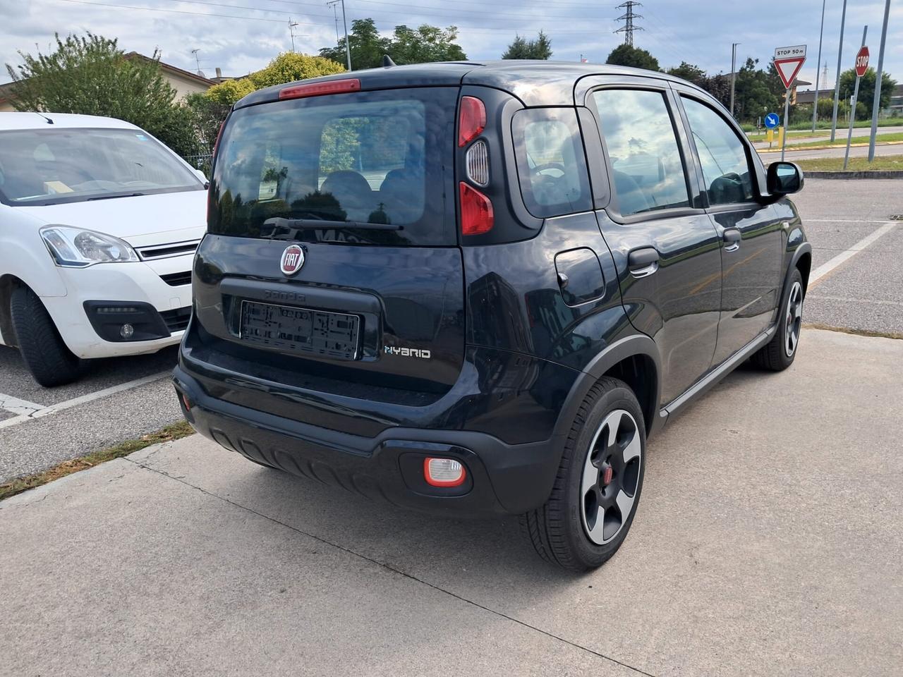 Fiat Panda 1.0 FireFly S&S Hybrid City Cross