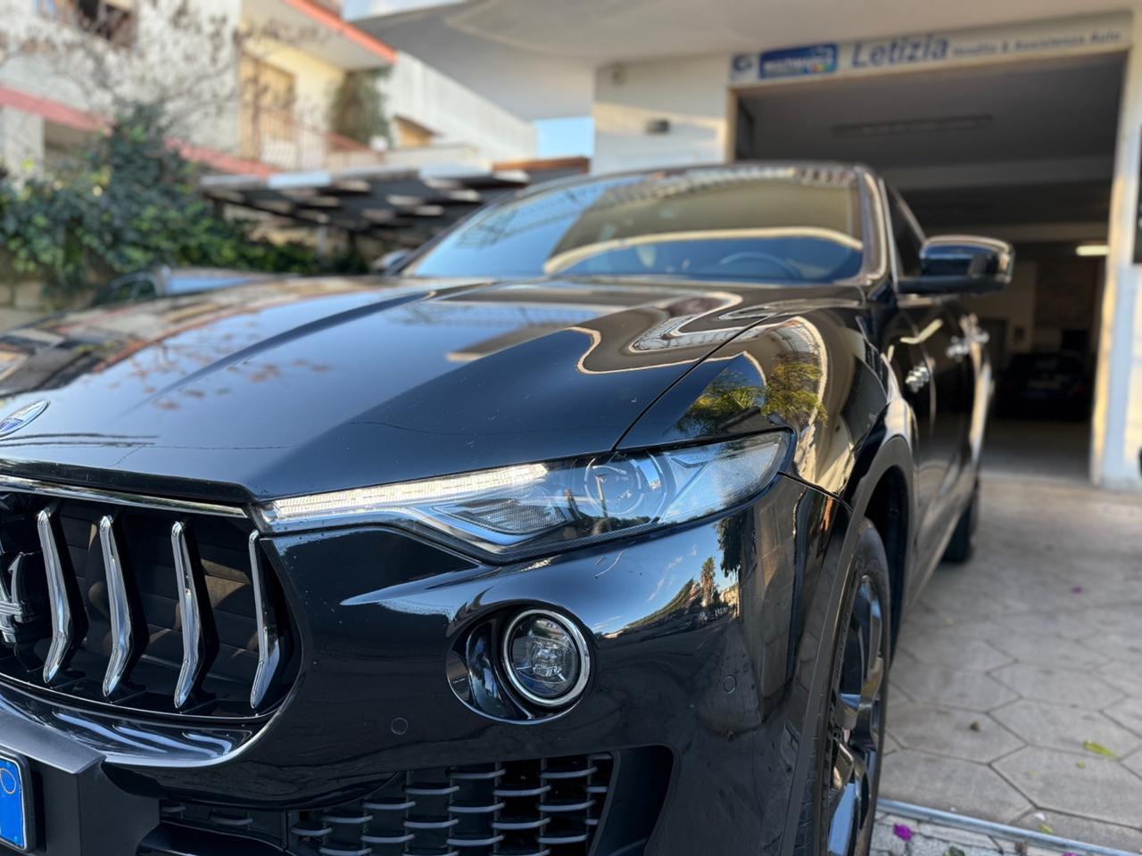 Maserati Levante V6 Diesel 275 CV AWD Granlusso