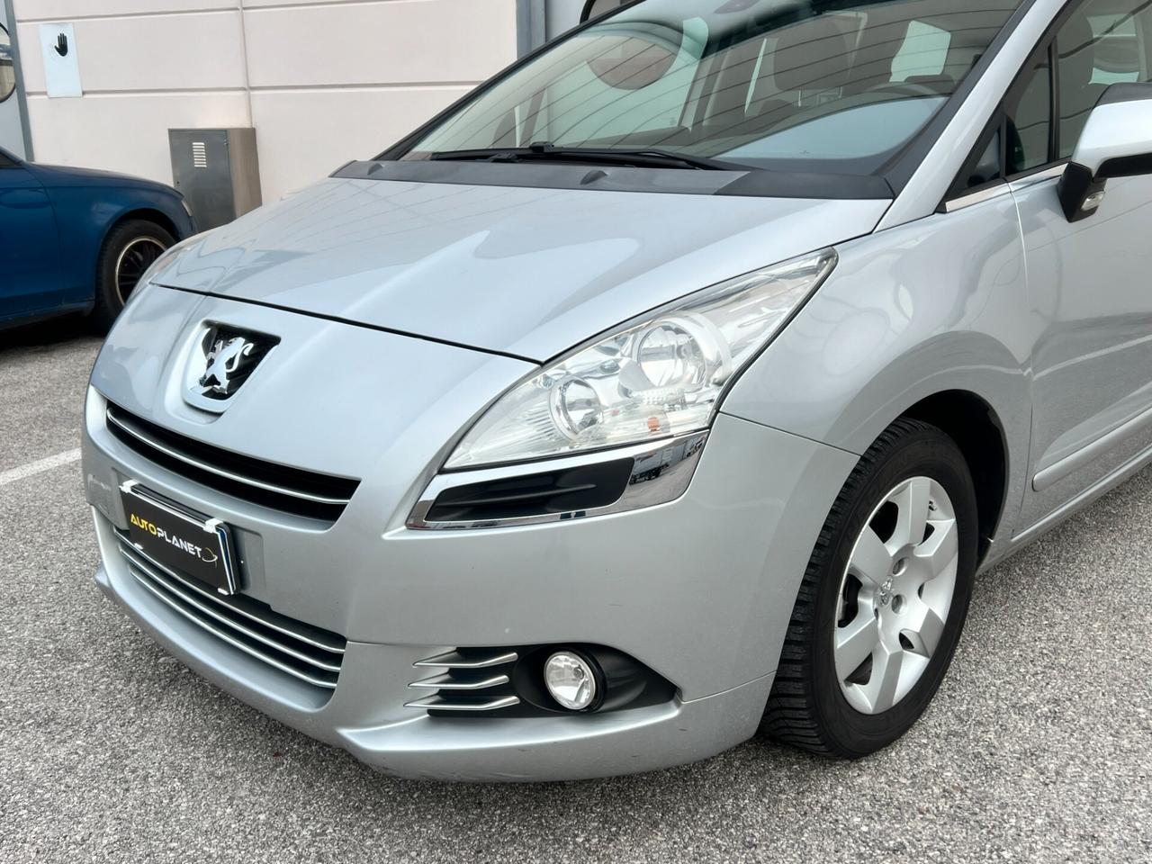 Peugeot 5008 1.6 HDi 112CV Business