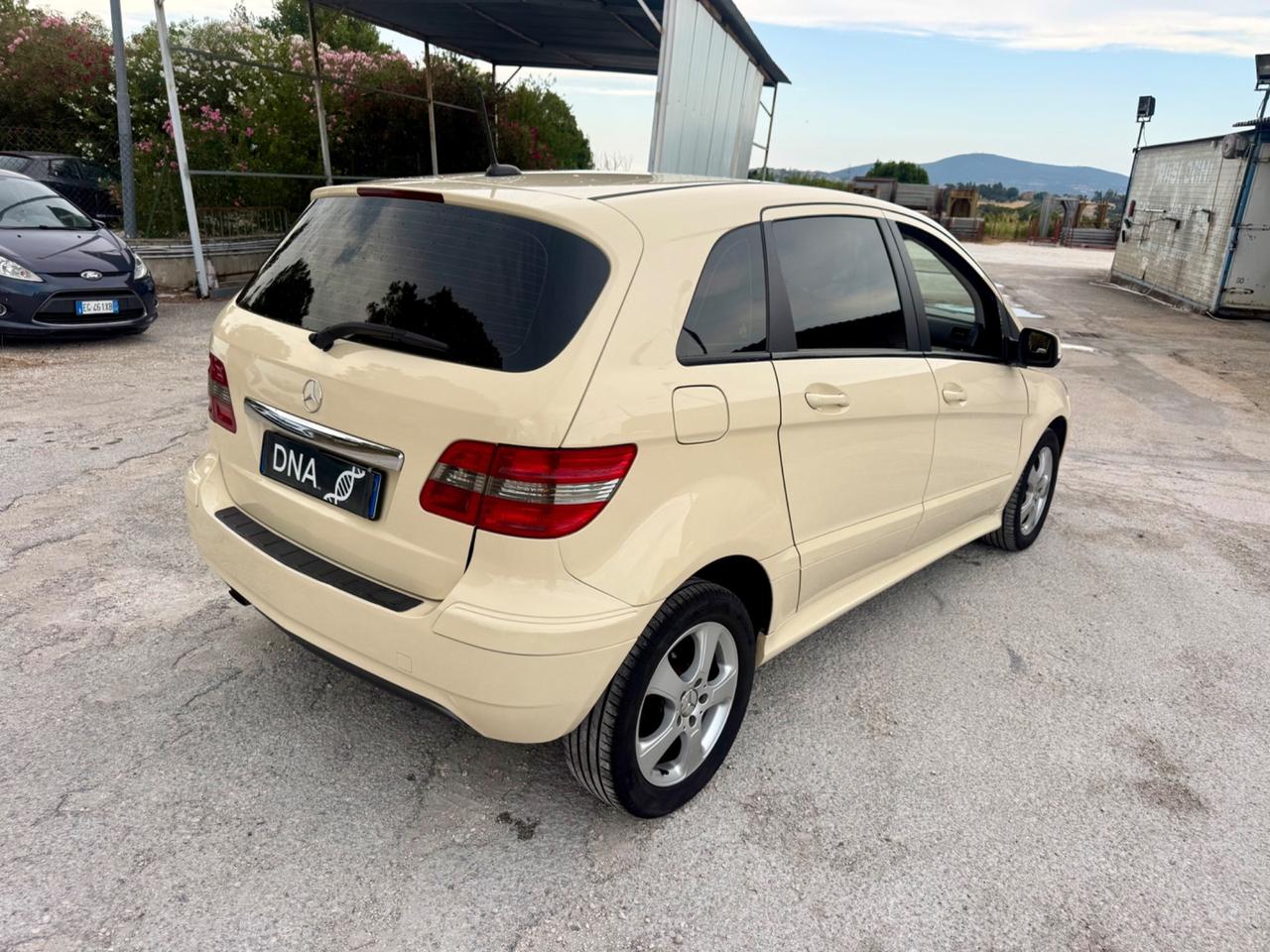 Mercedes classeB 2.0 Metano cambio automatico