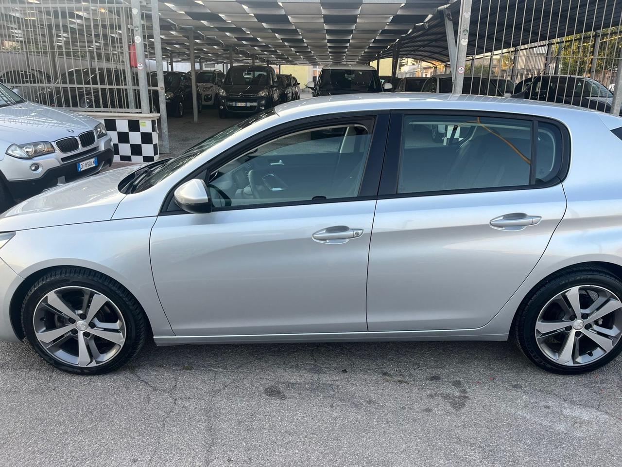 Peugeot 308 BlueHDi 120 S&S Allure Unipro 2015