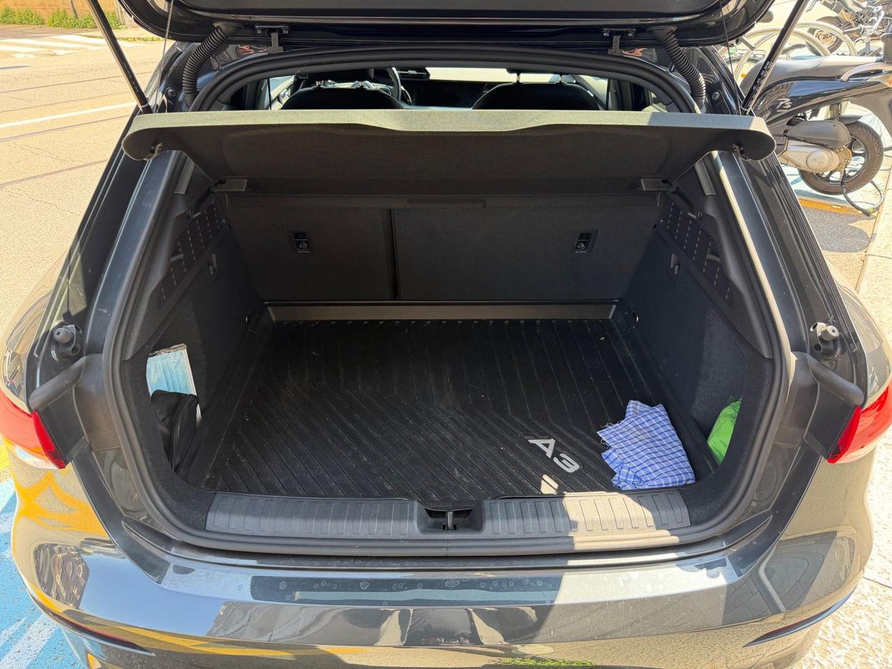Audi A3 1.5 35 TFSI Business #10780