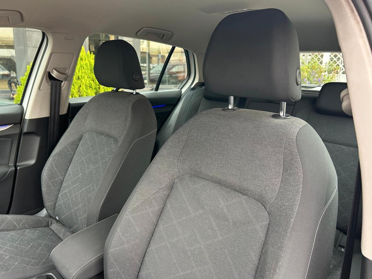 Volkswagen Golf 1.0 eTSI EVO DSG Life IVA ESPOSTA