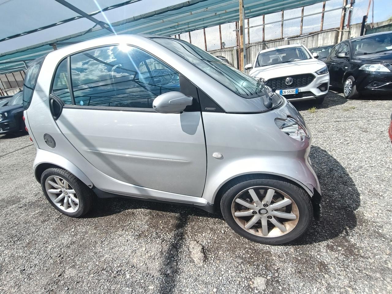 Smart 700 city-coupé pure (45 kW)