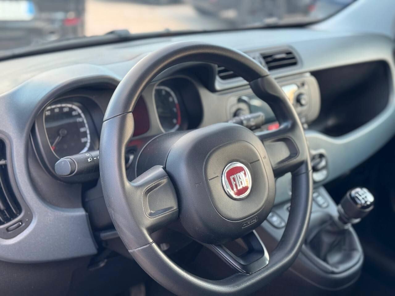 Fiat Panda 1.2 Lounge 69 CV benzina 12/2020