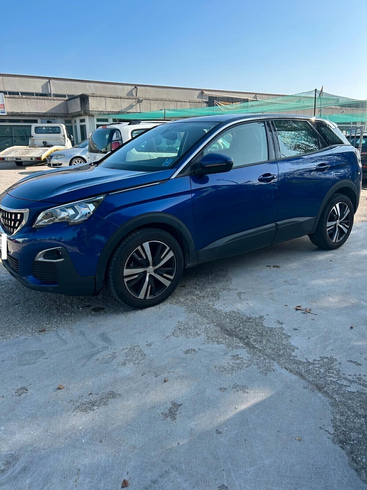 Peugeot 3008 BlueHDi 130 S&S EAT8 Allure ok neo patentati