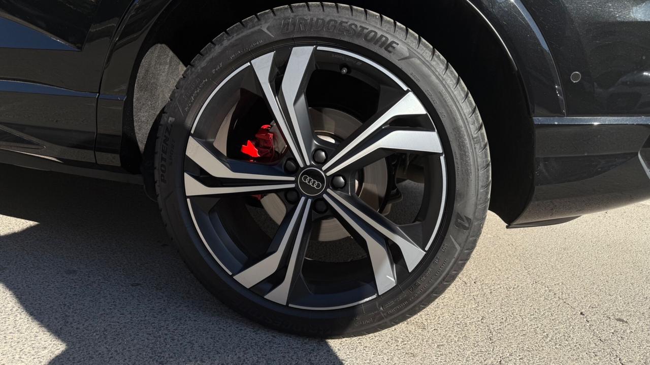 Audi Q3 40 TDI quattro S tronic S line edition MATRIX PELLE VOLANTE TRE RAZZE TETTO CERCHI 20 KAMERA 360 PDC