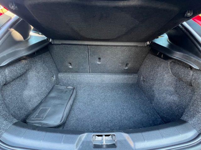 VOLVO V40 D3 Business KM. TAGLIANDATI DIMOSTRABILI