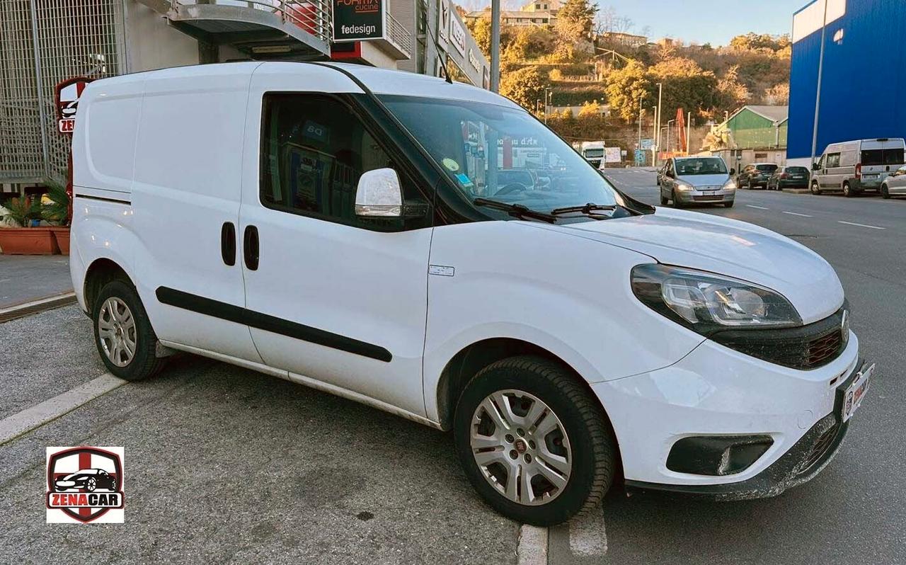 FIAT DOBLO' 1.3 MJET 95 CV NAVIGATORE SENSORI DI PARCHEGGIO UNICO PROPRIETARIO