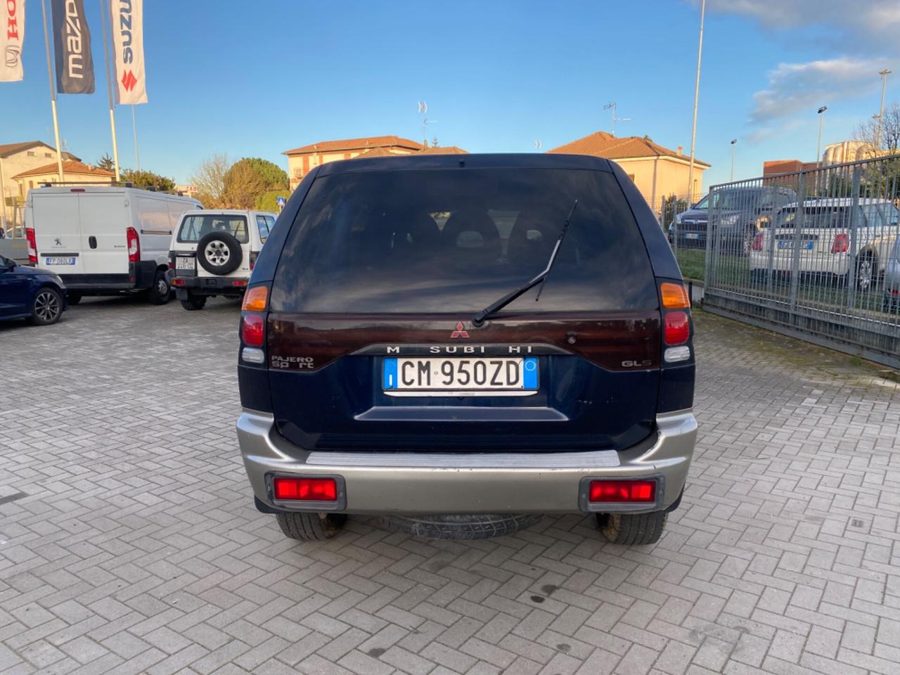 Mitsubishi Pajero Sport Pajero Sport 2.5 TDI cat GLS Target Autocarro