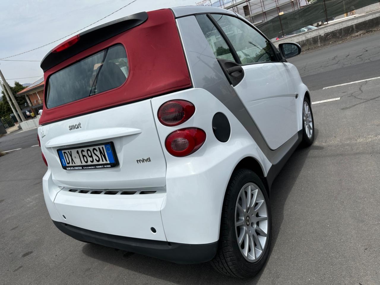 Smart ForTwo 1000 52 kW MHD cabrio passion