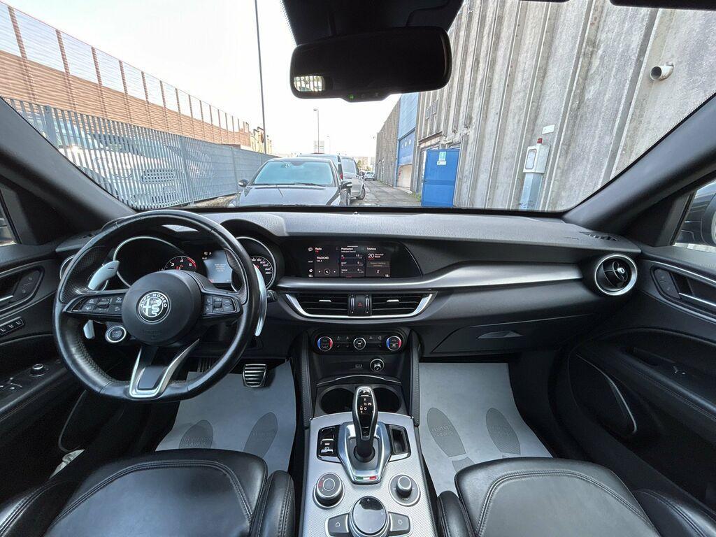 Alfa Romeo Stelvio 2.2 Turbo Veloce Q4 AT8