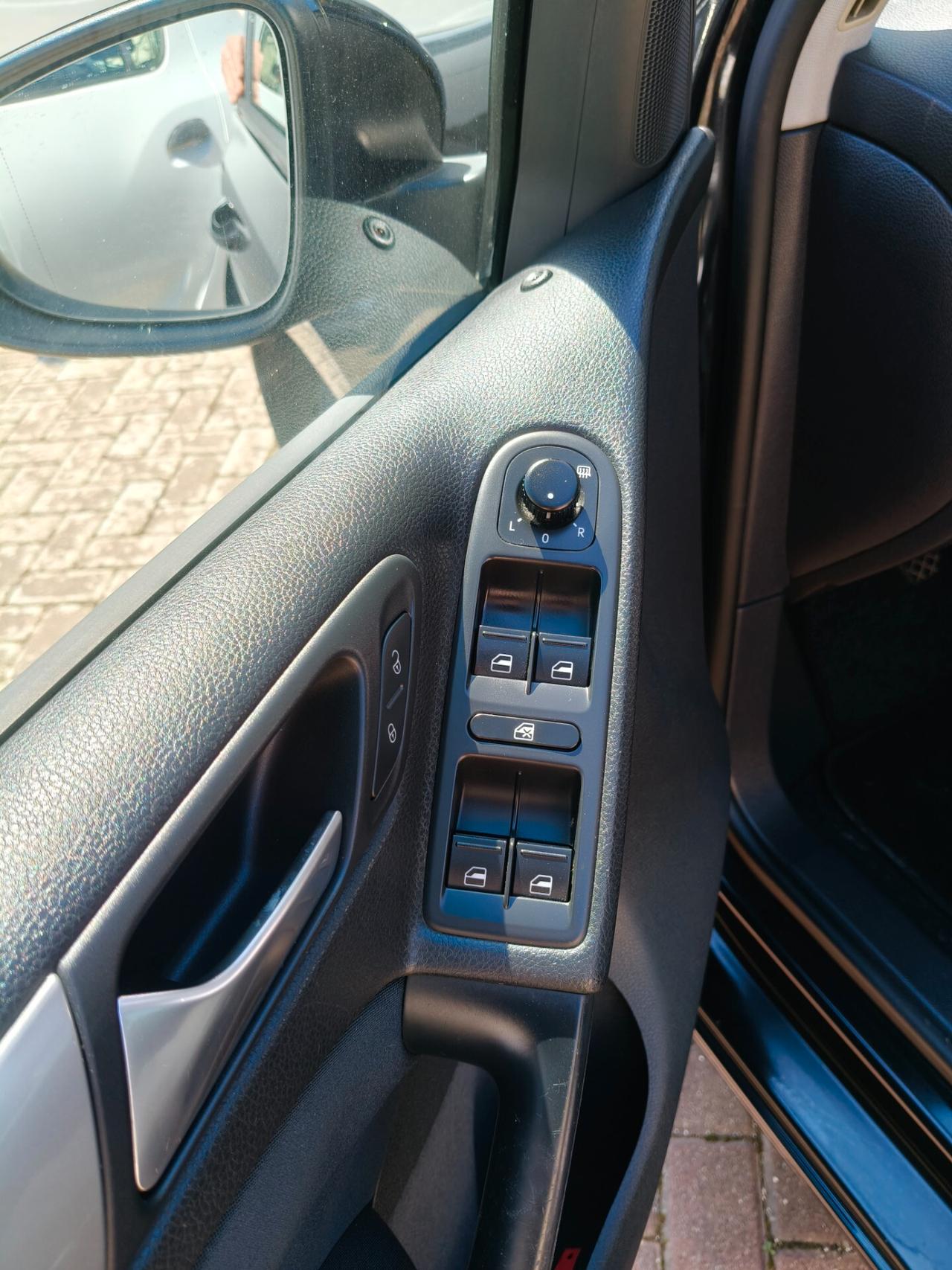 Volkswagen Golf 1.6 TDI DPF 5p. Comfortline