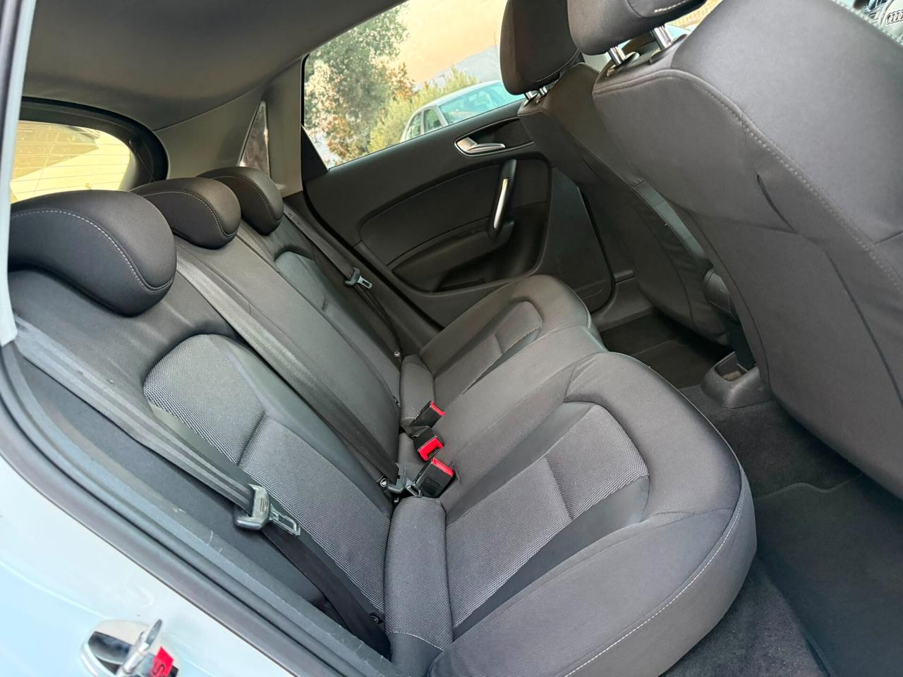 Audi A1 SPB 1.6 TDI 90CV S tronic Ambition