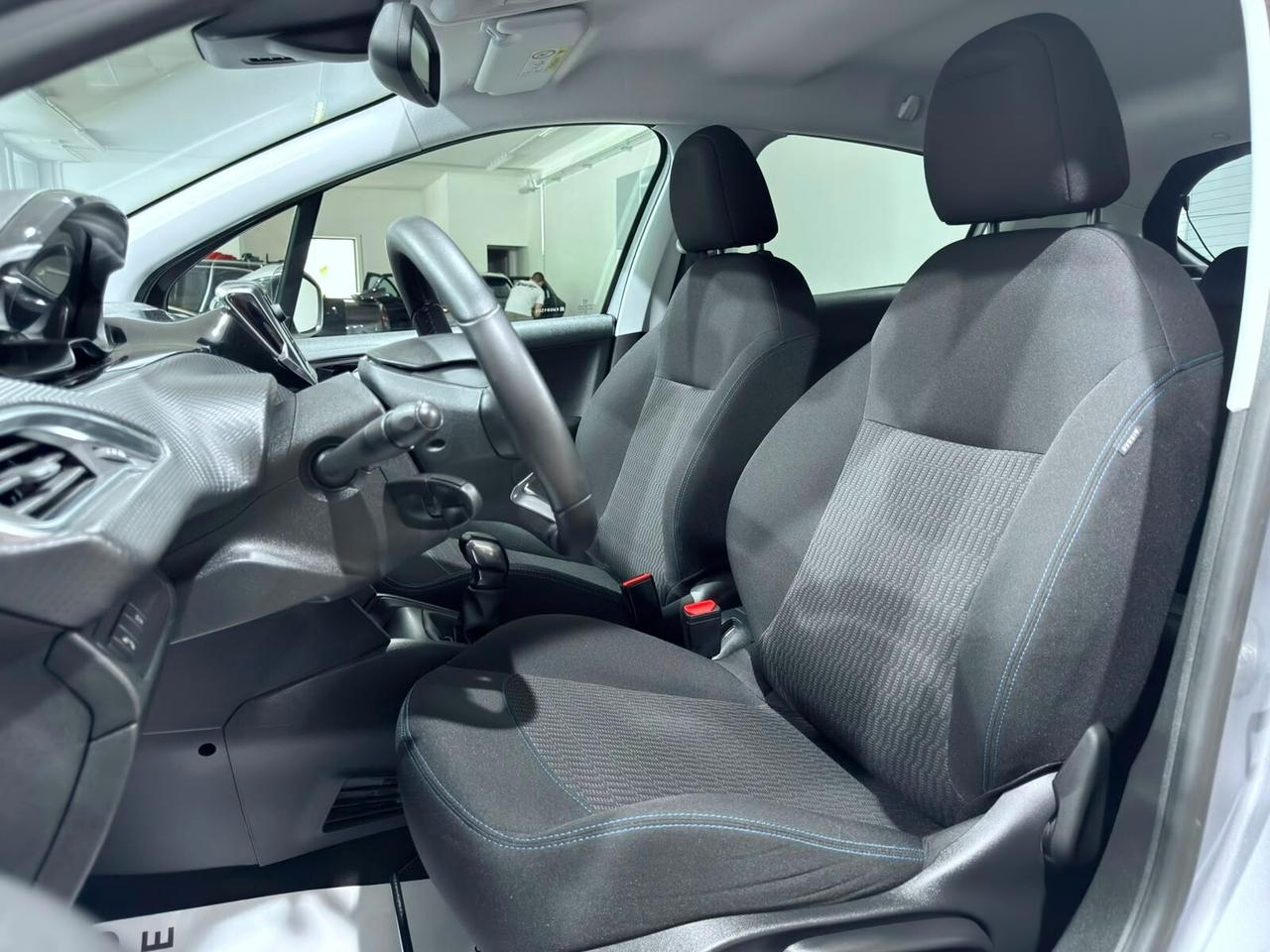 PEUGEOT 208 1.5HDI 102CV 69.000km 2019 1PROPRIETARIO