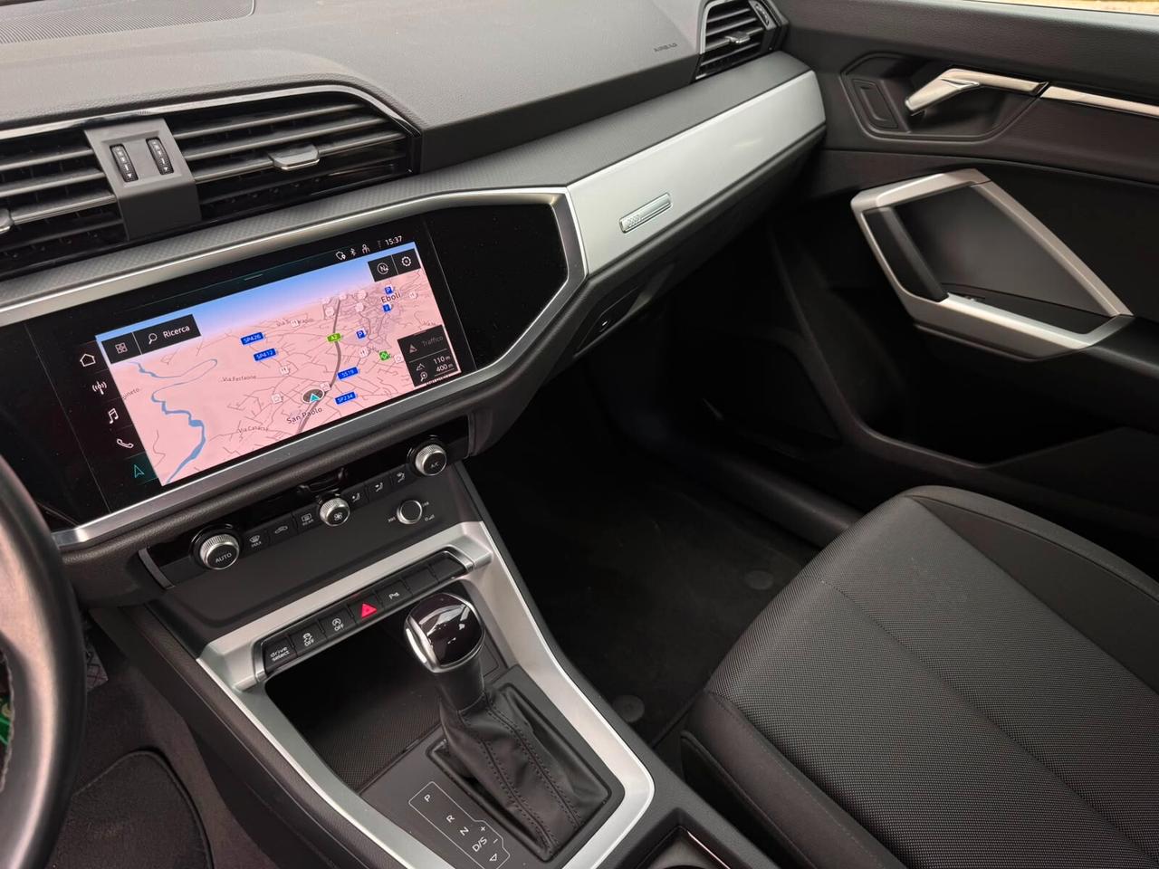 Audi Q3 SPB 35 TDI quattro S tronic Business Plus