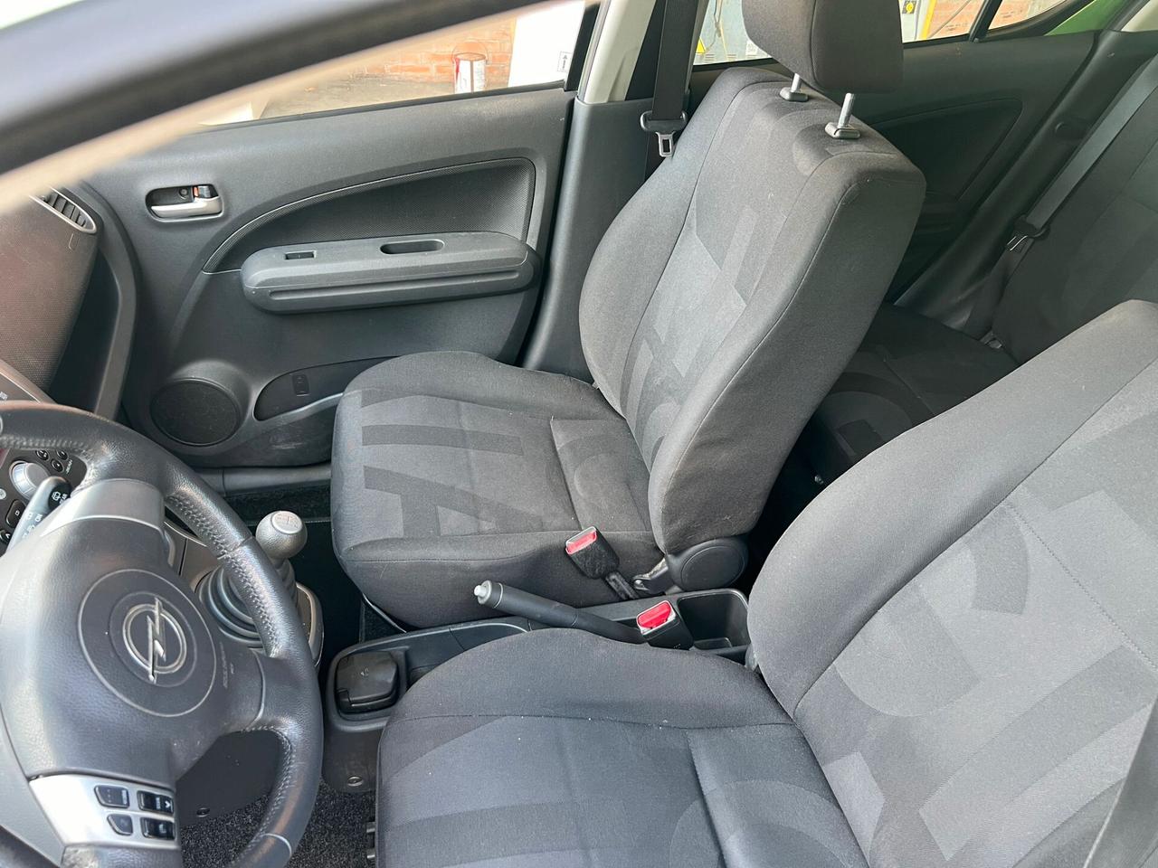 Opel Agila 1.2 Benzina Enjoy – 120.889 km, Perfetta per Neopatentati