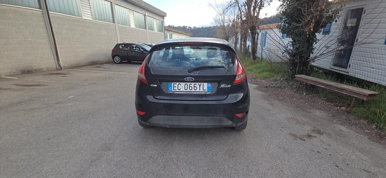 Ford Fiesta 1.4 TDCi 5p. Titanium