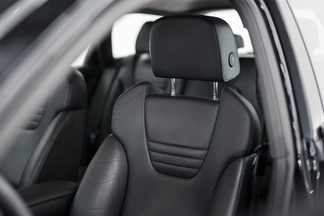 Audi S4 MANUALE