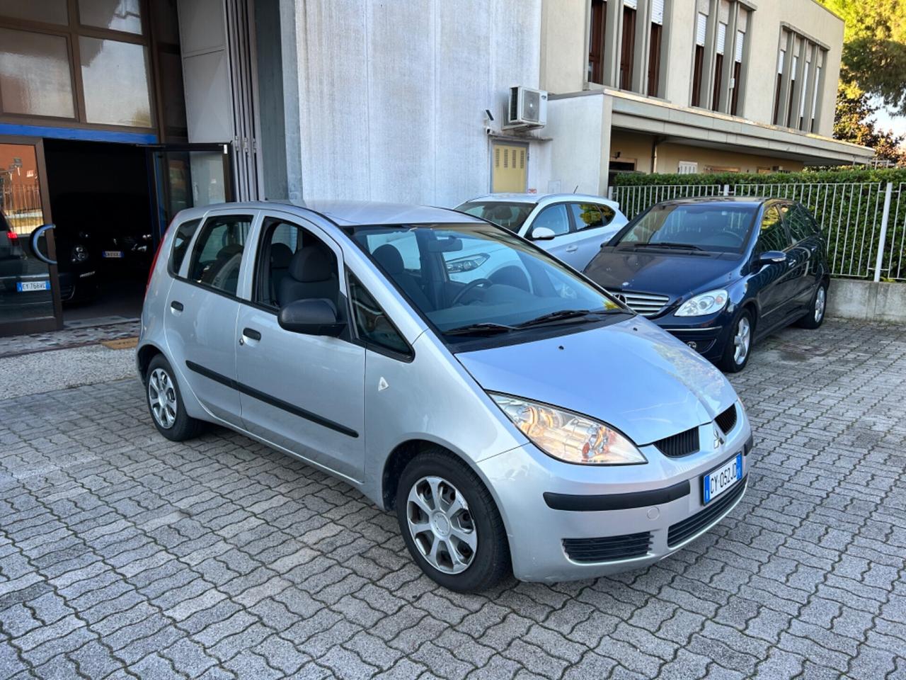 Mitsubishi Colt 1.1 12V cv 75 Invite