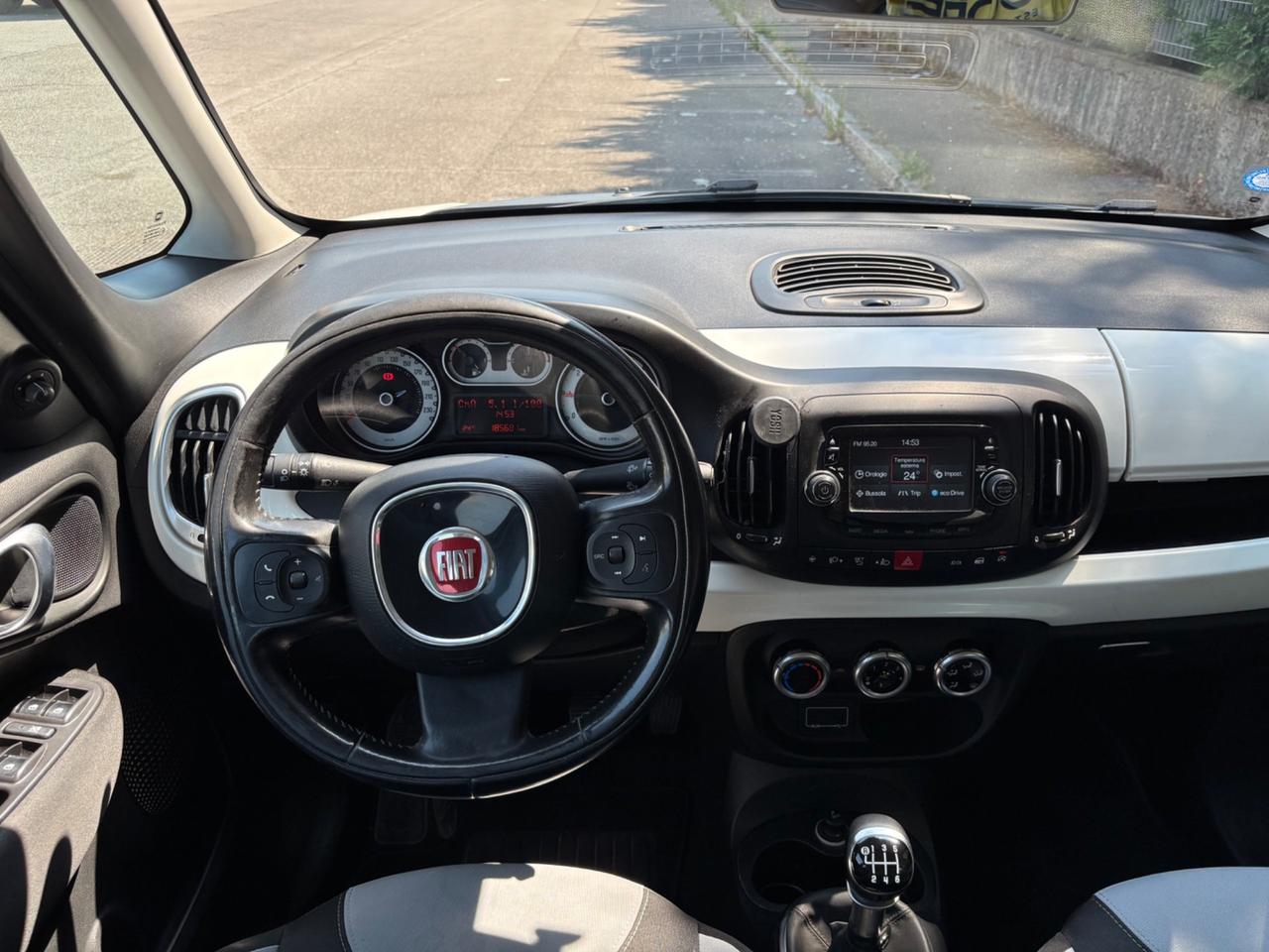 Fiat 500L 1.6 MJT 120CV AUTOCARRO N1
