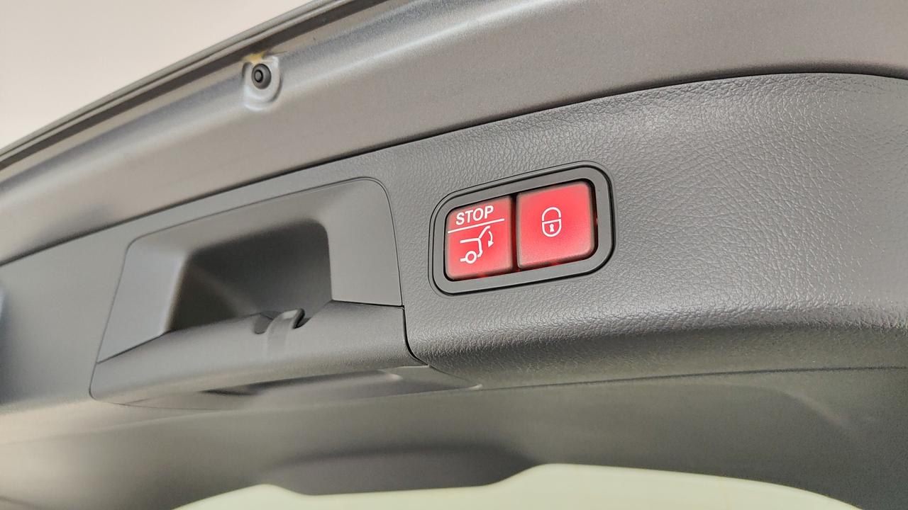 Mercedes-Benz GLA 200 d automatic