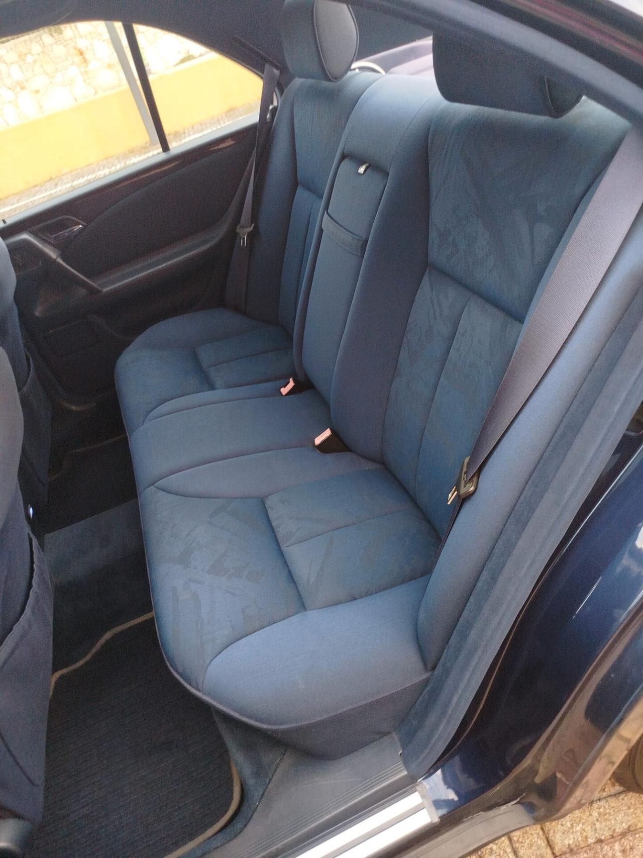 Mercedes-benz E 250 diesel cat Avantgarde