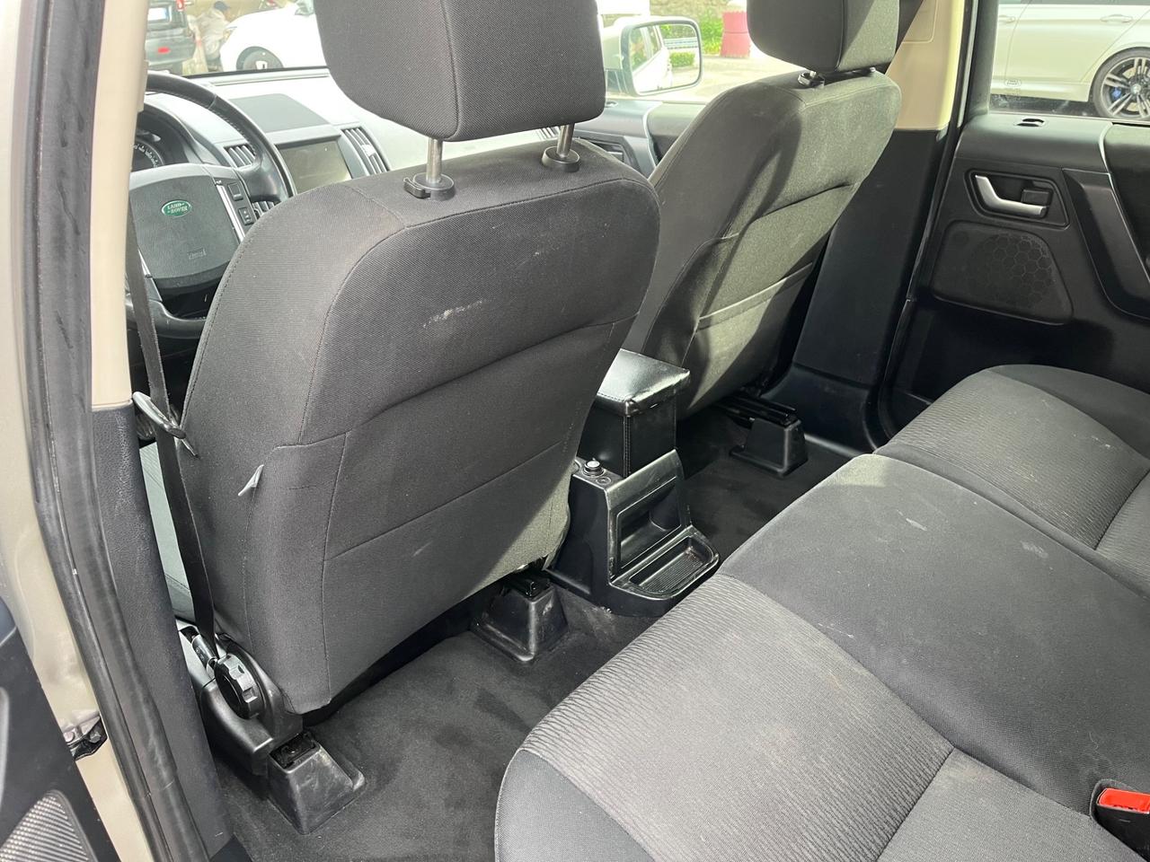 LAND ROVER - FREELANDER 2