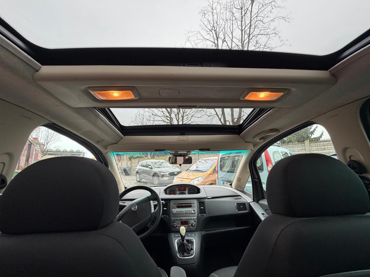 Lancia MUSA 1.4 8V GPL 5TH AVENUE NEOPAT