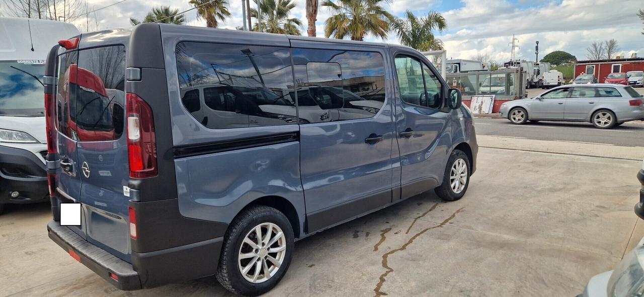 Opel Vivaro 6 POSTI 1.6 MJT 120 CV- AUTOCARRO