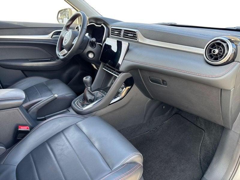 MG ZS 2024 1.5 Classic Luxury