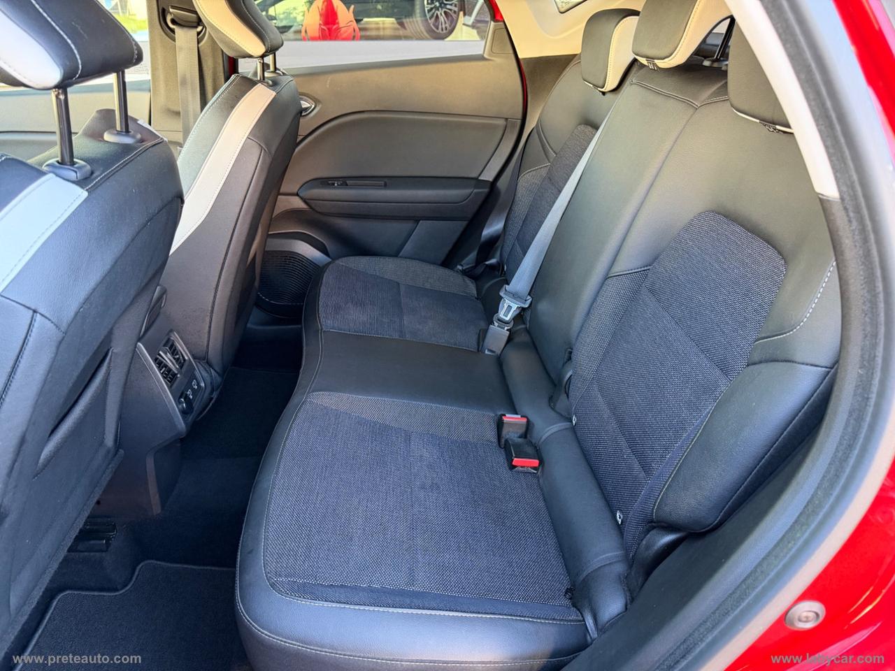 RENAULT Captur TCe 12V 100 CV Intens