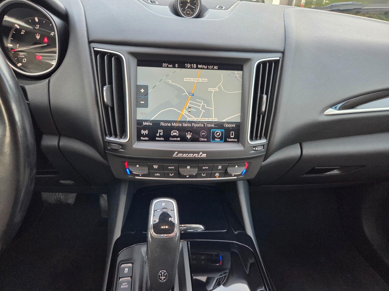 Maserati Levante 3.0 V6 275 cv Diesel AWD Granlusso