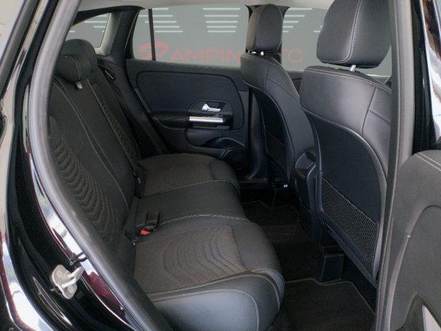 MERCEDES-BENZ GLA 180 d Automatic Progressive Advanced Plus Iva ESPOSTA