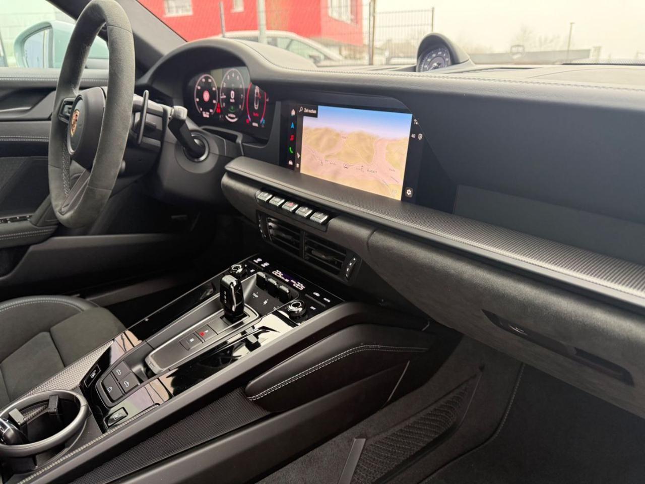 PORSCHE 911 Carrera 4 GTS Cabriolet 2.0*Bose-Matrix-Alcantara*