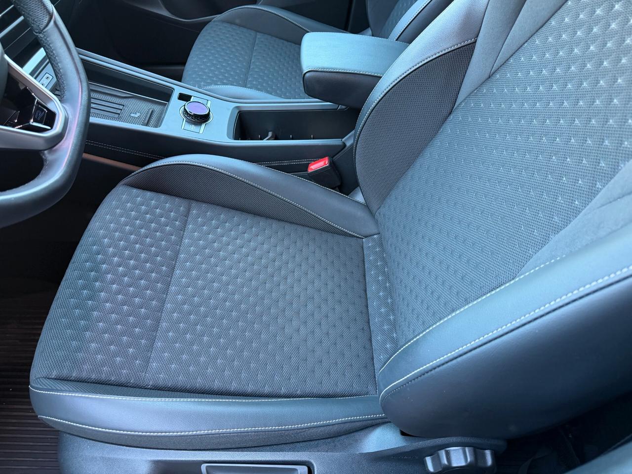 Volkswagen T-Roc 1.5 TSI ACT DSG R-Line