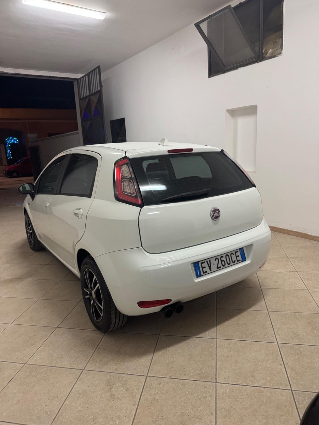 Fiat Punto 1.3 MJT II 75 CV 5 porte Lounge