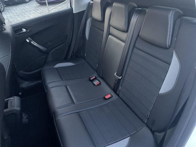 Peugeot 2008 2008 1.6 e-hdi 8v Allure NAVI+CLIMA AUTO+PACK LUCI