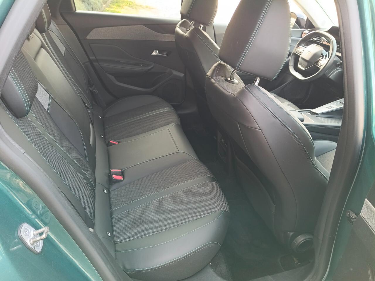 Peugeot 308 PureTech Turbo 130CV S&S EAT8 SW Allure Pack