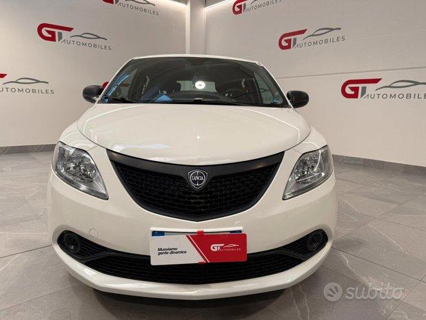 Lancia Ypsilon 1.2 69 CV S&S Elefantino Blu