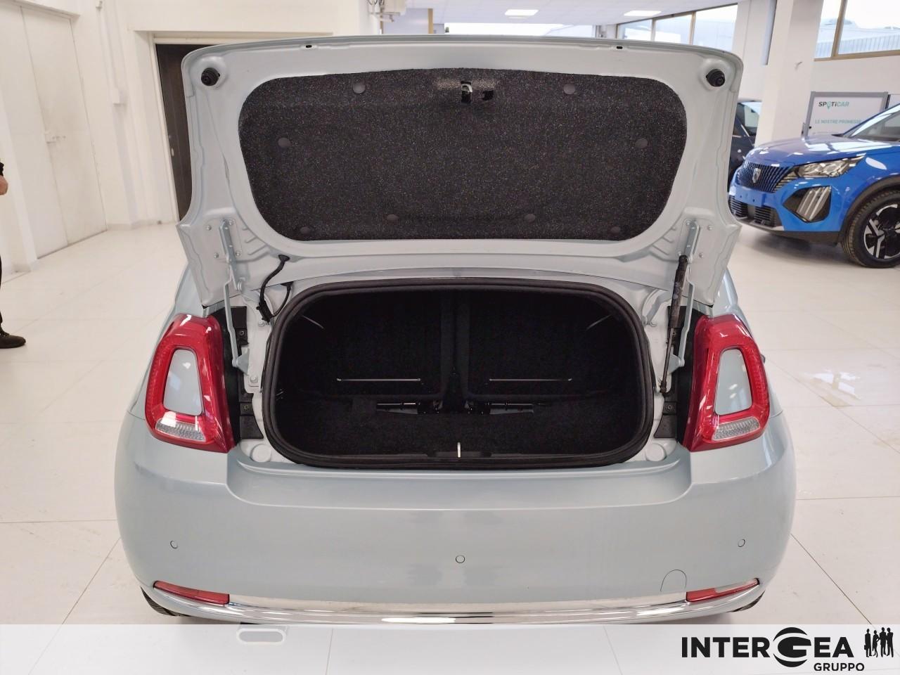 FIAT 500C 1.0 hybrid Dolcevita 70cv