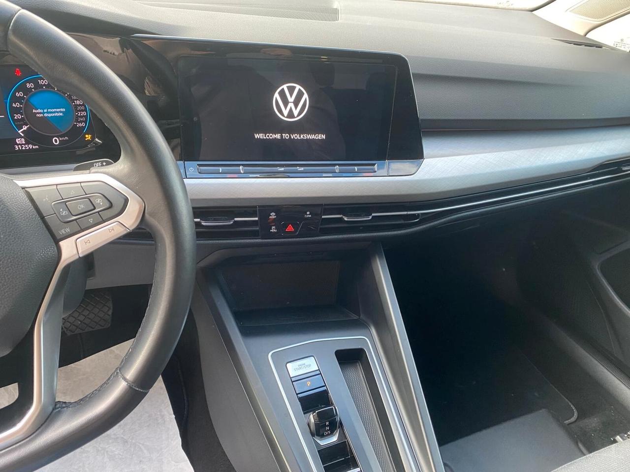 Volkswagen Golf 1.0 eTSI EVO DSG Life