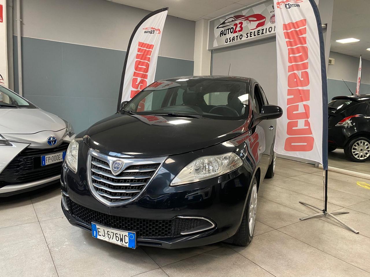 Lancia Ypsilon 1.3 MJT 16V 95 CV 5 porte S&S Silver