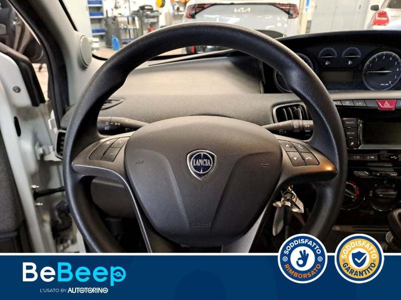 Lancia Ypsilon 1.0 FIREFLY HYBRID SILVER S&S 70CV