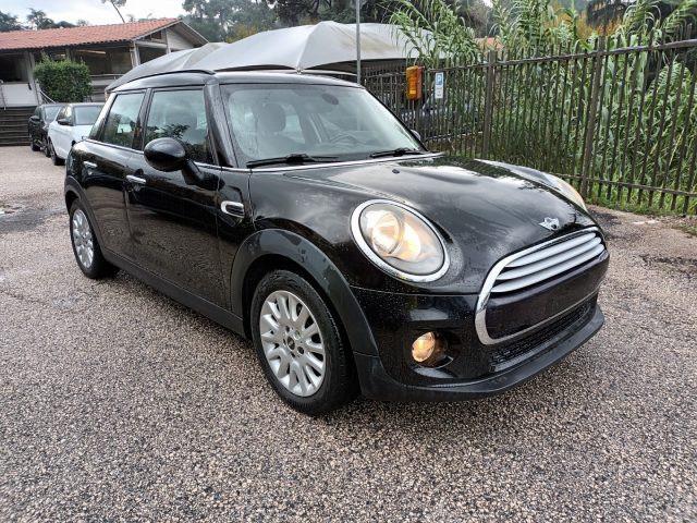 MINI Cooper D 1500 5 PORTE 116CV AUTOM. PDC "16 CLIMAUTO ITALIA