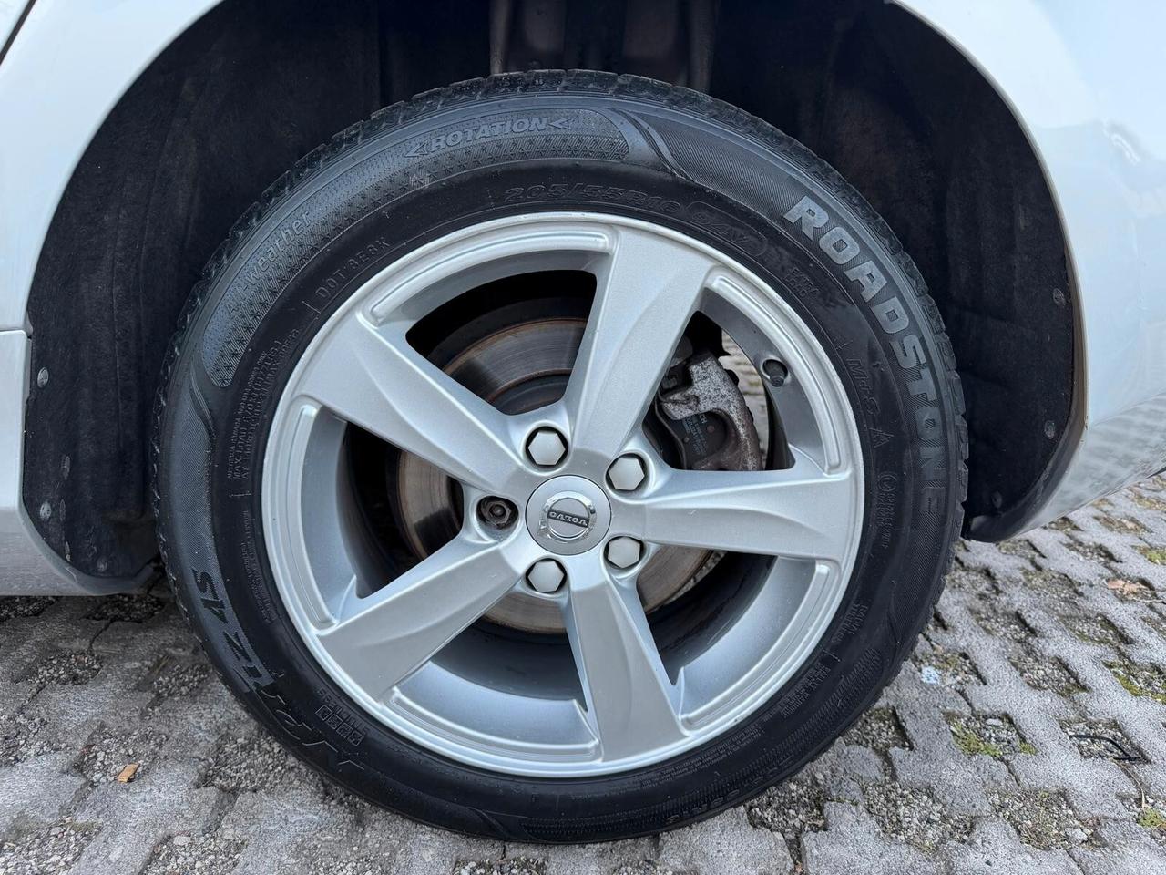 Volvo V40 D2 Momentum 2.0 120CV -2017