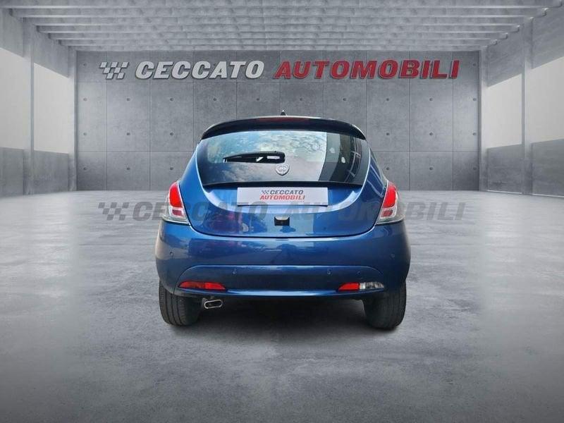 Lancia Ypsilon Ypsilon 1.0 firefly hybrid Platino s&s 70cv