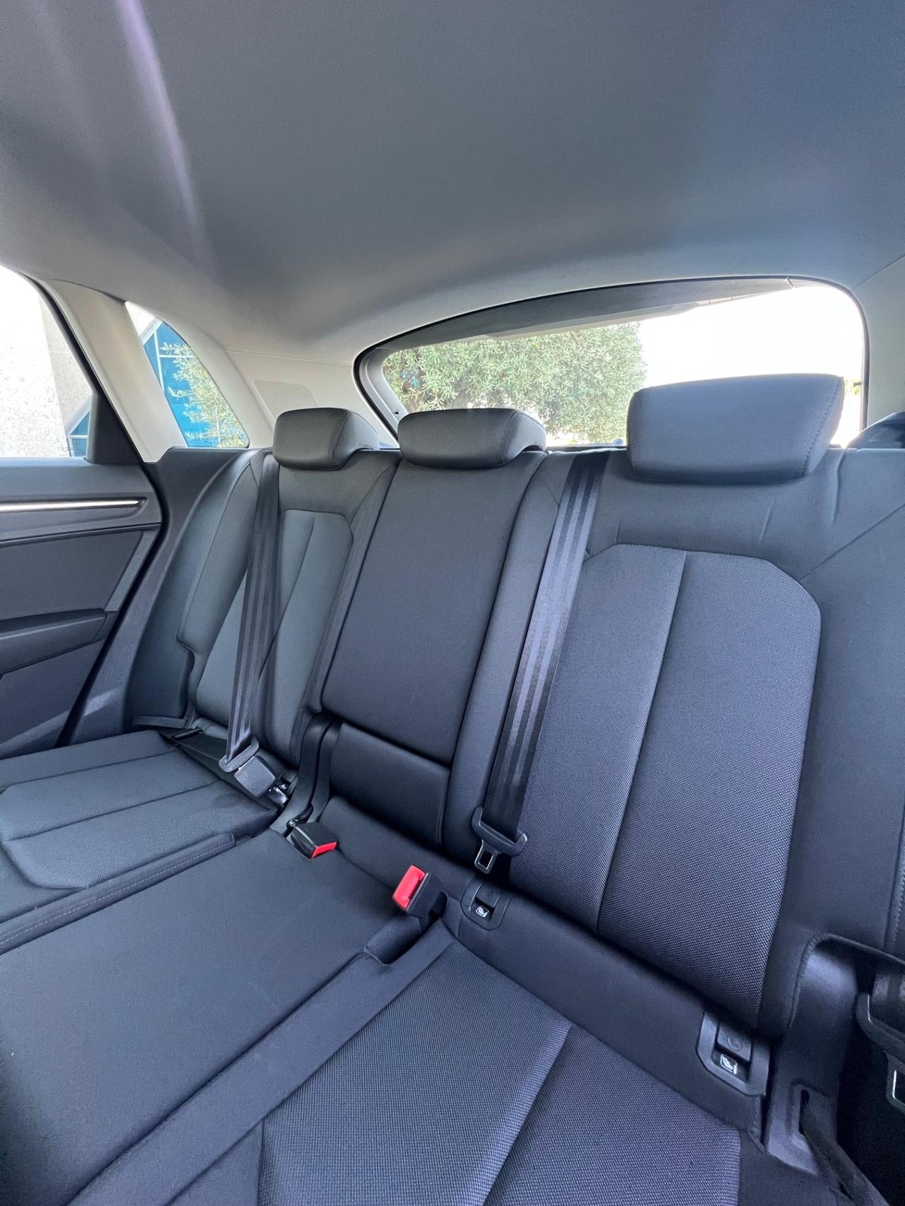 Audi Q3 35 TDI quattro S tronic Business advanced UNICO PROPRIETARIO - possibilità noleggio no scoring